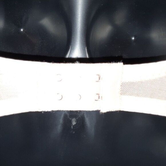 Youmita 34B Tuscany Metallic Lace Strappy Push Up Bra NWT - Picture 4 of 10